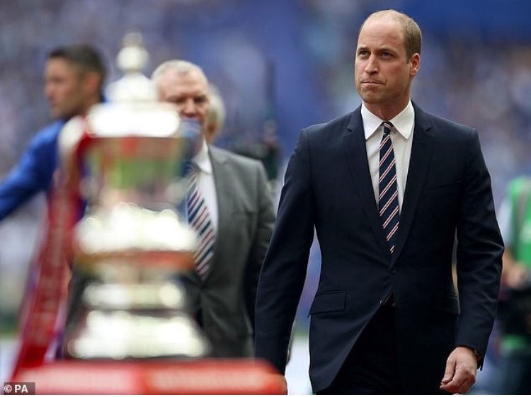 Prince William calls for an end to &#8216;despicable&#8217; racist abuse of footballers